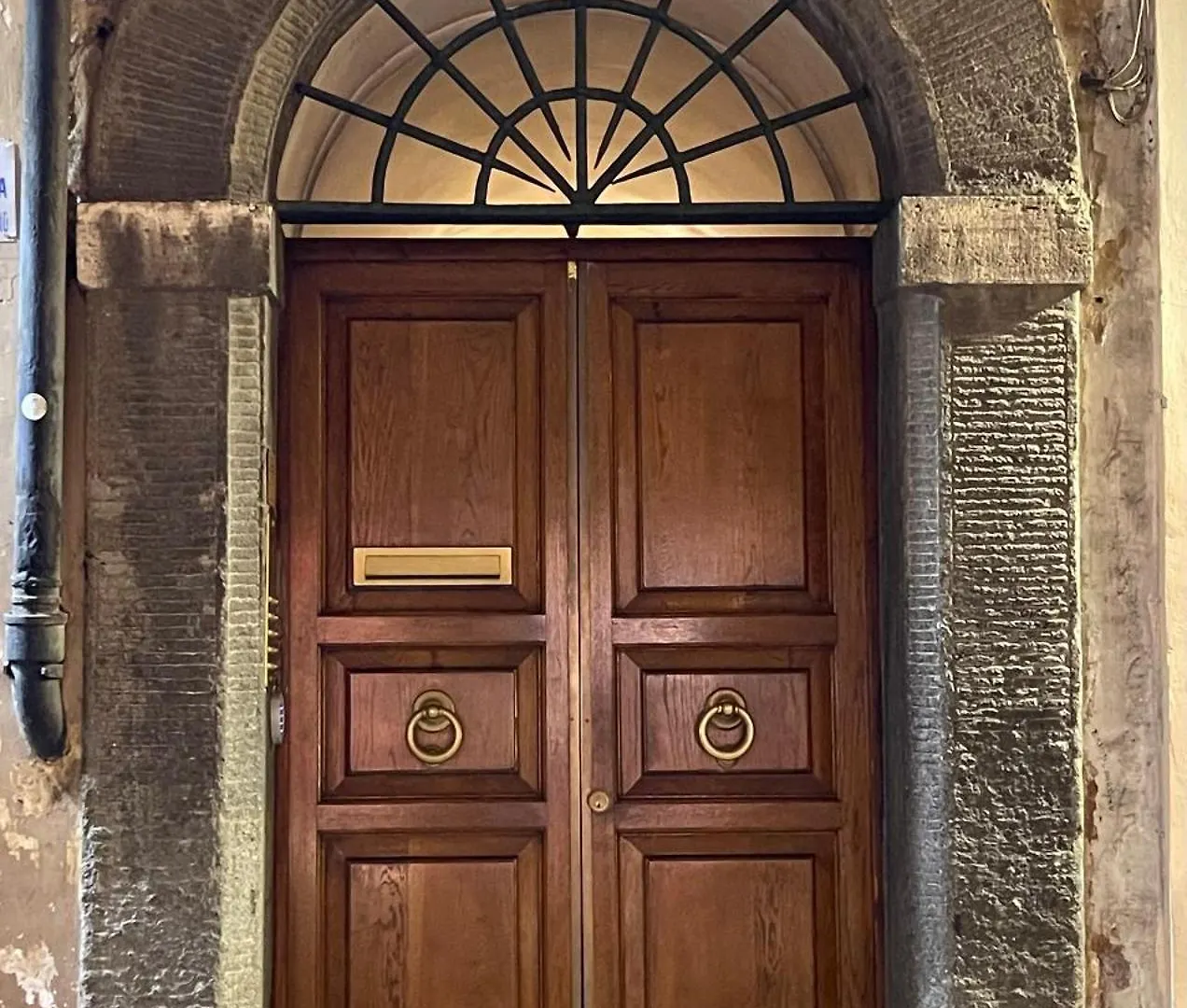 Trevi Fountain Apartment Roma 0*,  Italia